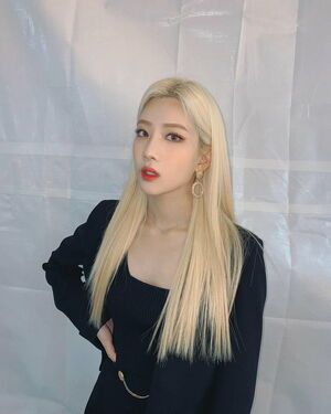 Photo : Kim Lip