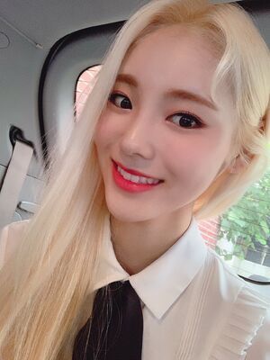 Photo : Jinsoul
