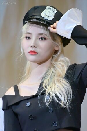 Photo : Jinsoul