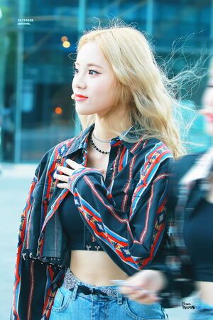 Photo : Jinsoul