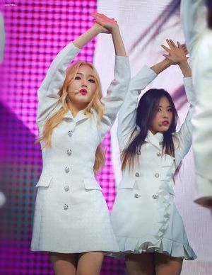 Photo : Gowon & Olivia Hye