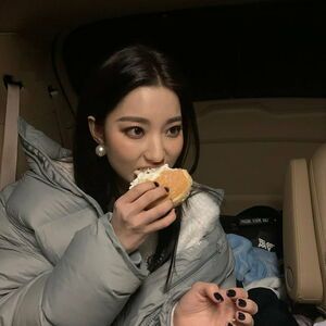 Photo : Hungry Saerom