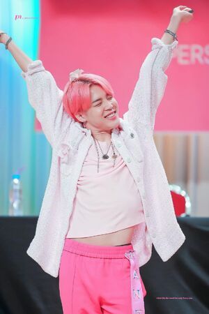 Photo : Pink Jimin