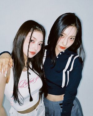 Photo : Nagyung and Saerom