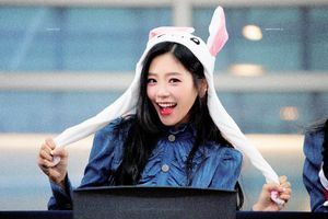 Photo : Happy JiU ? day!
