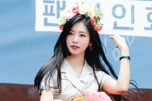 Photo : Happy Jiu Day!