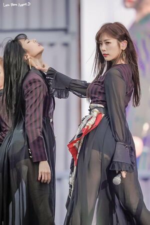 Photo : Dreamcatcher - JiU ft. Yoohyeon