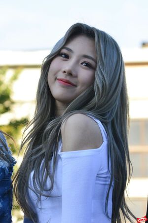 Photo : Yoohyeon