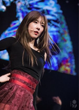 Photo : Yoohyeon