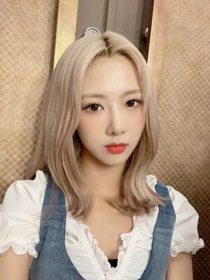 Photo : Yoohyeon