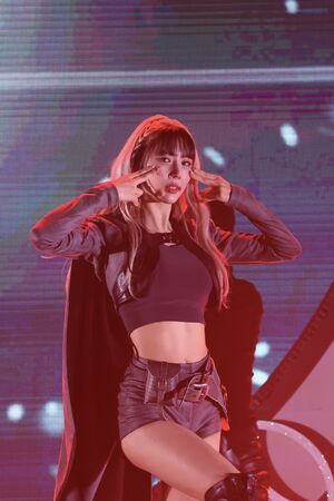 Photo : Yoohyeon