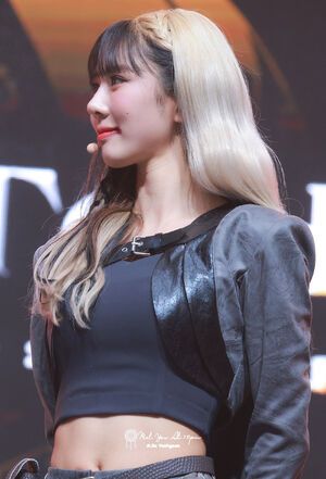 Photo : Yoohyeon