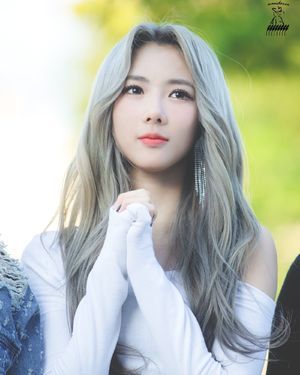 Photo : Yoohyeon