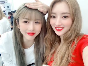 Photo : Yoohyeon & Sua