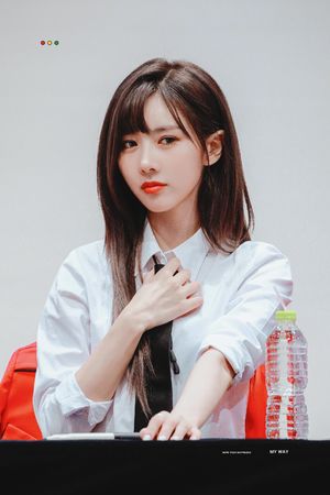 Photo : Yoohyeon