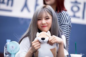 Photo : Puppy Yoohyeon and her little puppy!