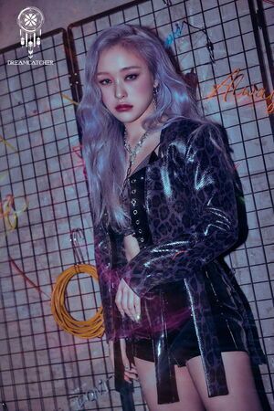 Photo : Gahyeon - Dreamcatcher