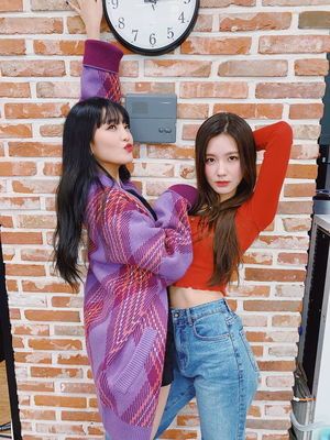 Photo : Minnie & Miyeon