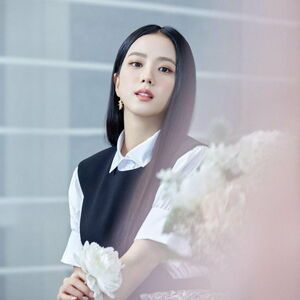 Photo : Jisoo for DIOR