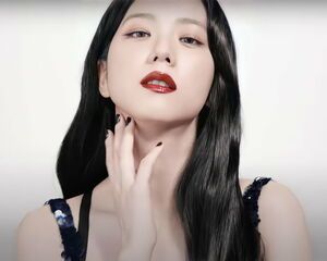 Photo : Jisoo for DIOR Beauty