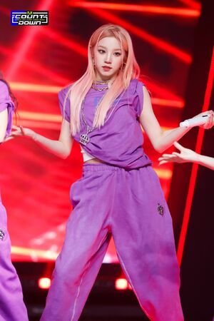 Photo : Yuqi