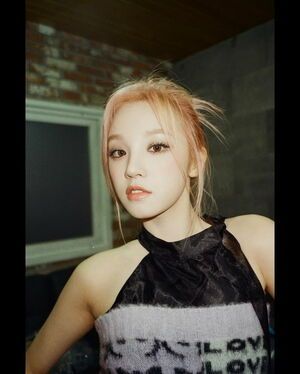 Photo : Yuqi
