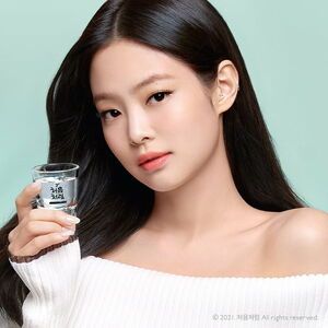 Photo : Jennie for Lotte Chum Churum