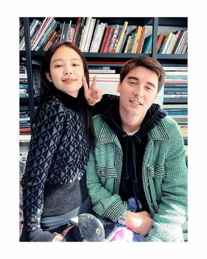 Photo : Olegmoscal w/ Jennie