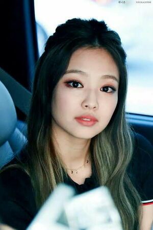 Photo : Miss Jennie Kim