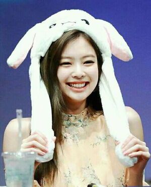 Photo : If you had a bad day... Jennie is there