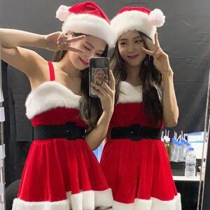 Photo : Jennie & Jisoo