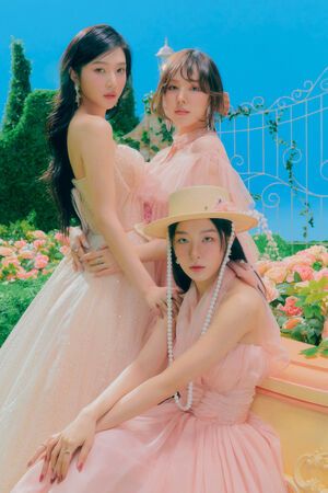 Photo : Joy, Wendy and Seulgi