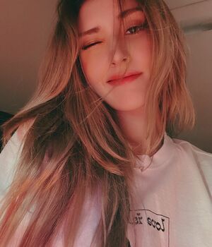 Photo : Somi