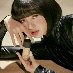 Photo : Lisa for MAC Cosmetics