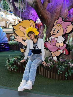 Photo : Lisa Weverse Update