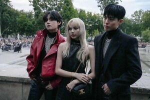 Photo : Lisa at Celine PFW with BTS V and Park Bogum