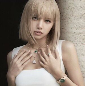 Photo : Lisa for BVLGARI