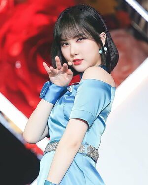 Photo : Eunha bewitching you