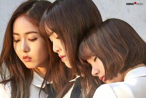 Photo : SinB, Yuju & Eunha cuties!