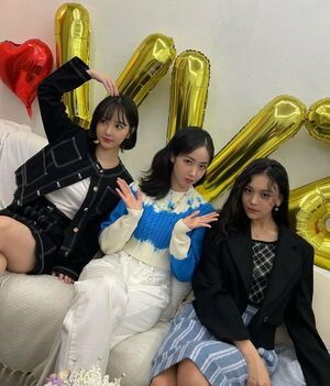 Photo : Thigh Queen Viviz Eunha is back!
