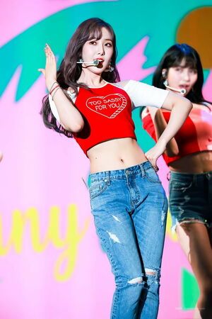 Photo : Sinb