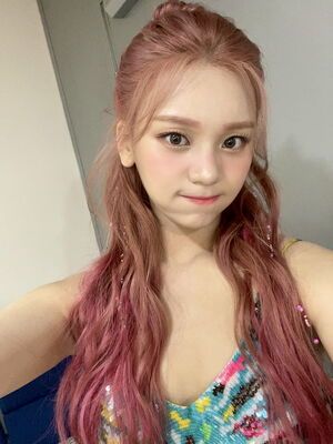 Photo : Umji Universe Artist Board Update