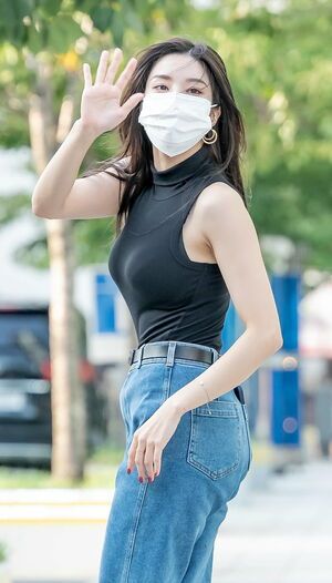 Photo : EX IZ ONE - EUNBI
