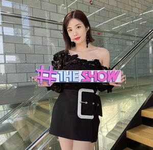 Photo : 220412 SBS MTV The Show Twitter Update with Kwon Eunbi