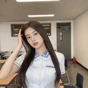 Photo : 210903 Kang Hyewon Instagram Story Update
