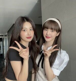 Photo : Hyewon & Nana