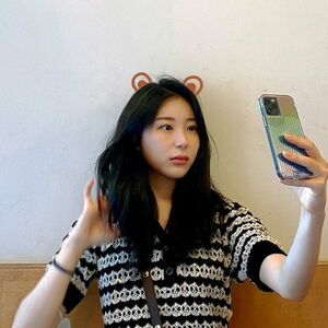 Photo : 220202 - Lee Chaeyeon Instagram Profile photo Update