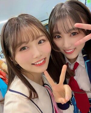 Photo : 211204 - Yuka Akiyoshi Instagram Update with Yabuki Nako