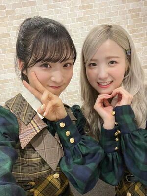 Photo : 220116 Oguri Yui Twitter Update with Honda Hitomi