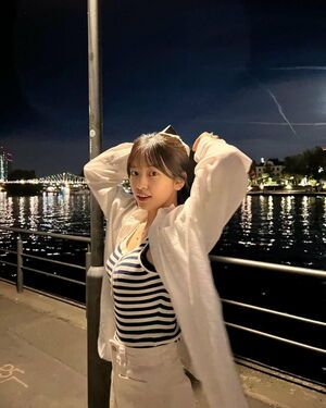 Photo : Ahn Yujin